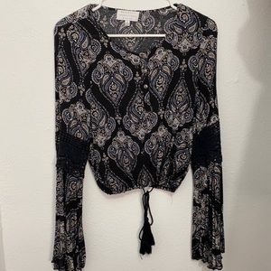 Kendall & Kylie blouse